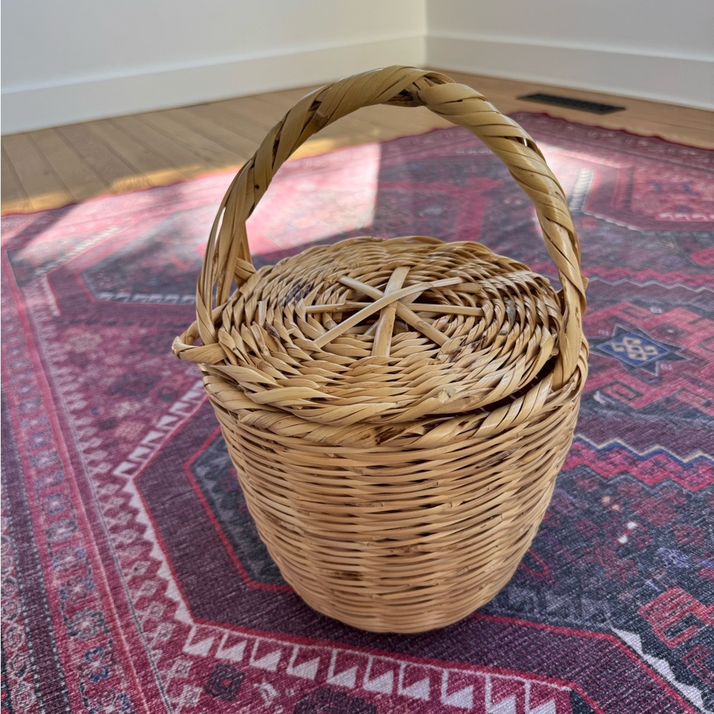 Birkin Basket Purse, Natural Woven Basket with Lid